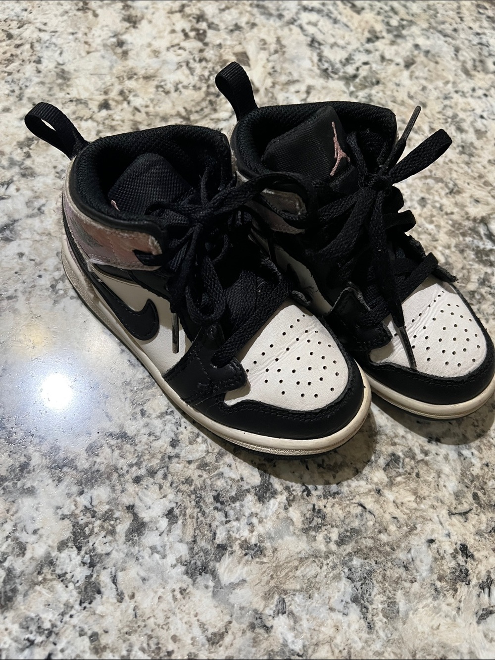 Nike Kids High-Top Sneakers in Black, White and Pink Accent